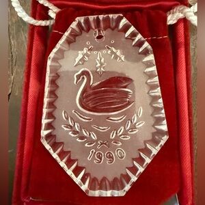 Brand New WATERFORD Crystal Vintage 7 Swans A-Swimming
